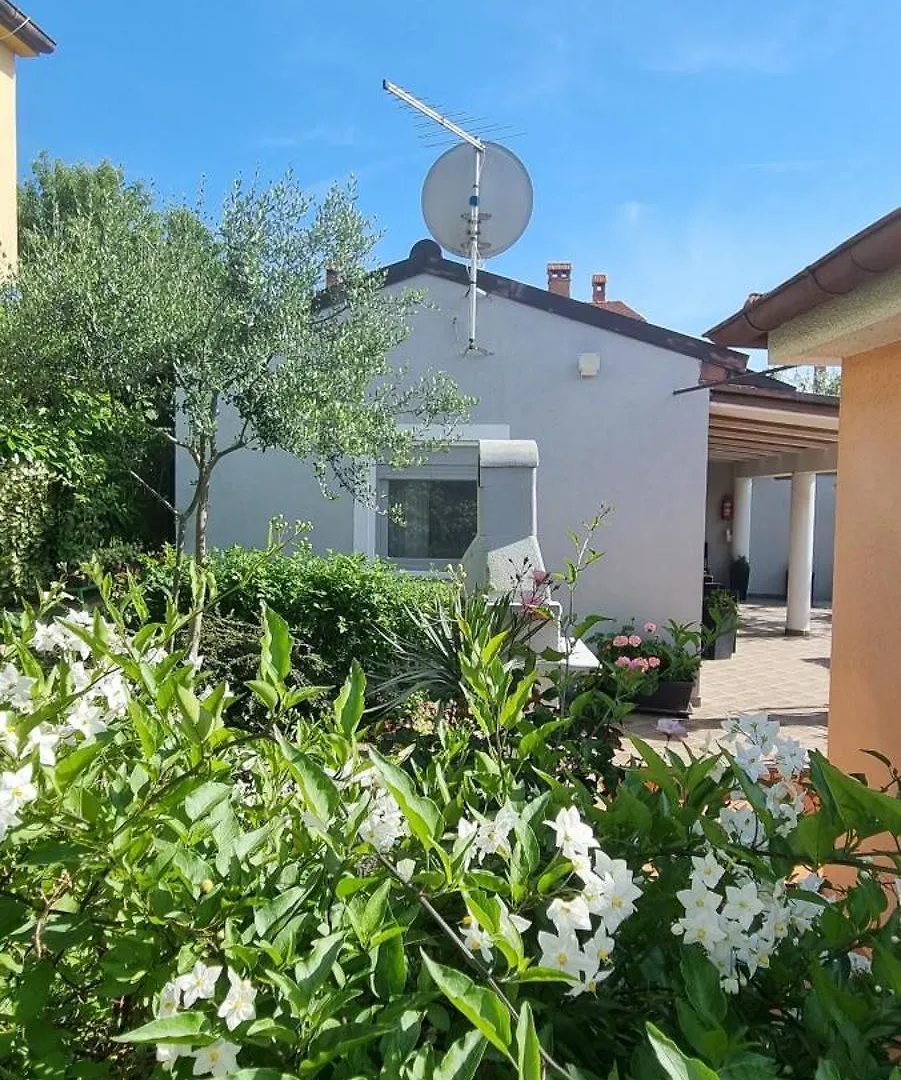 Lovely Guest House Veli Vrh Pula