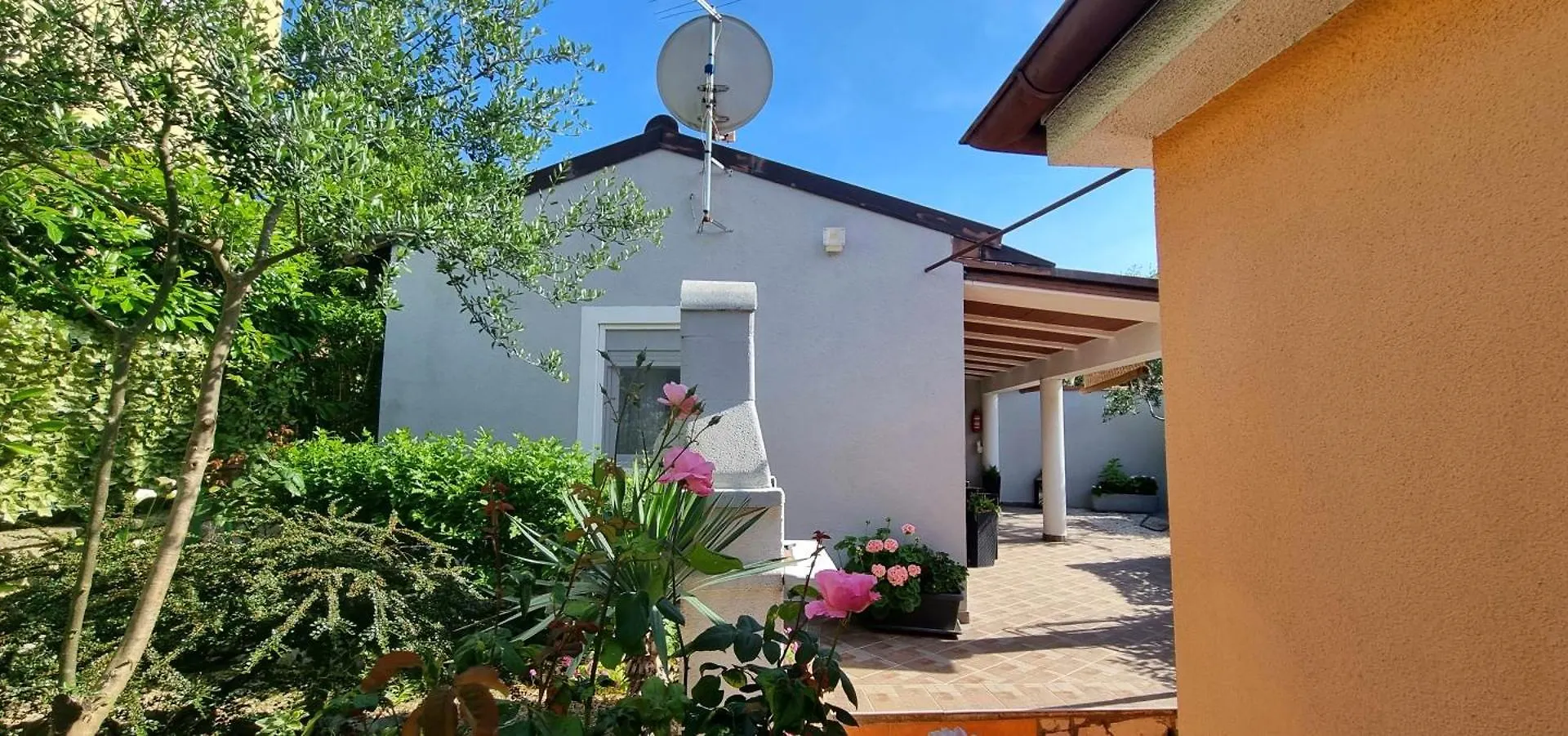 Lovely Guest House Veli Vrh Pula
